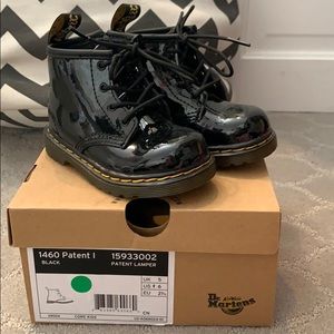 Dr Martens 1460 Patent leather boots
